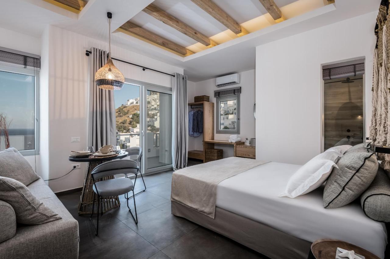 Vivere Luxury Suites Pera Gyalos Zewnętrze zdjęcie